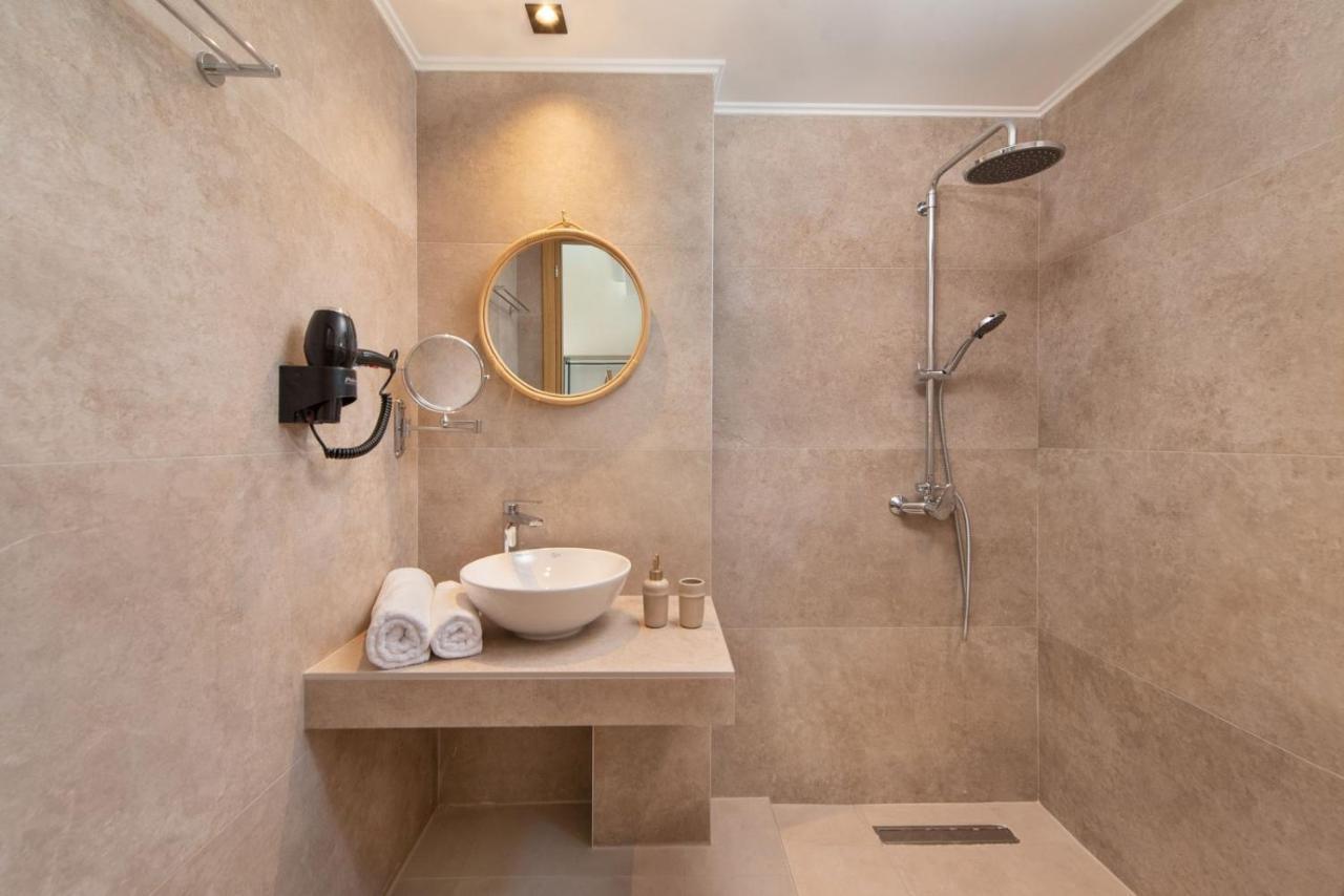 Theros Suites Haraki Exteriör bild