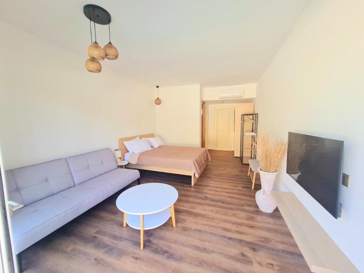 Theros Suites Haraki Exteriör bild